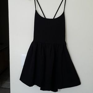 Cute lil' black dress.